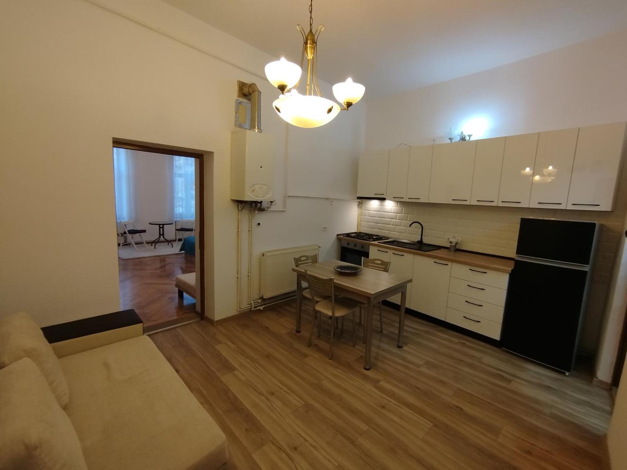 Brasov's Theatre Apartament *